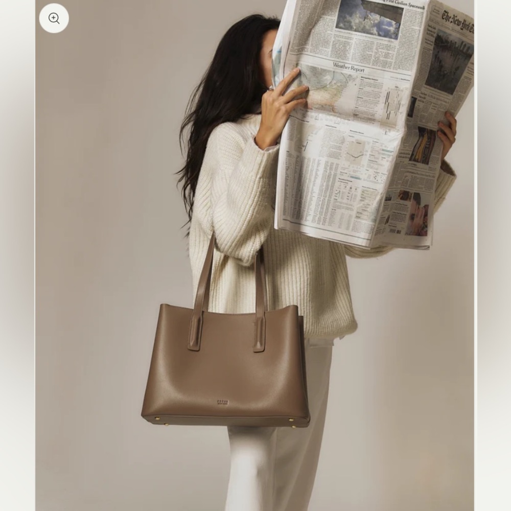 Freja NYC Linnea Taupe Tote Bag with Duster Bag - Picture 15 of 16